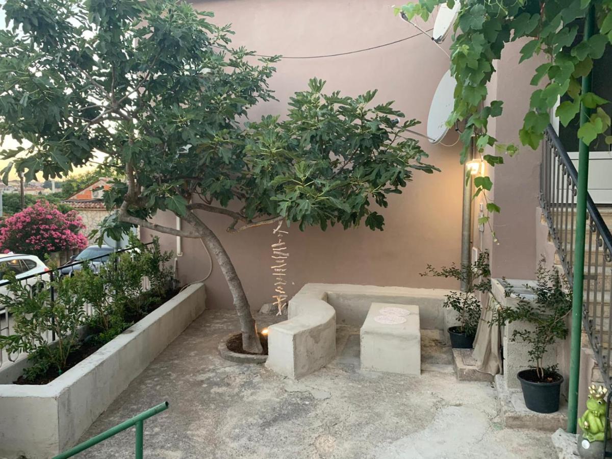 Ra City Garden Suite Póla Kültér fotó